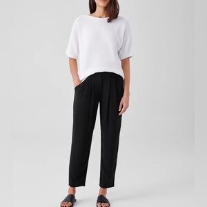 Theory 100% silk thin joggers with pockets. Simply beautiful & so comfy